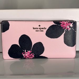 Kate Spade Grand Floral Wallet